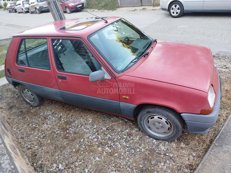 Renault R 5 Saga