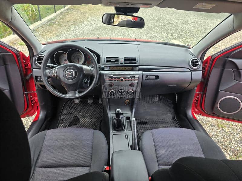 Mazda 3 1.6 b Mazda 3 1.6 b