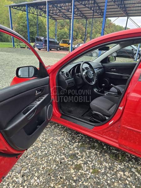 Mazda 3 1.6 b Mazda 3 1.6 b