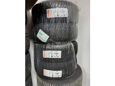 Maxxis 215/55 R18 Zimska