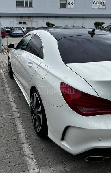 Mercedes Benz CLA 180 AMG line
