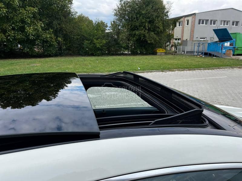 Mercedes Benz CLA 180 AMG line