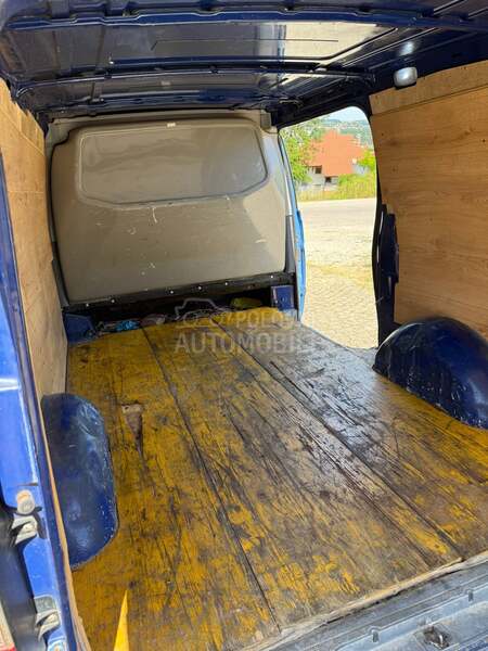Mercedes Benz Vito 108