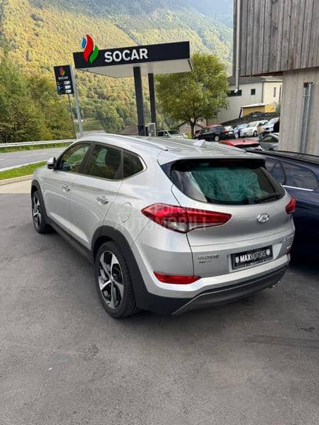 Hyundai Tucson 2.0 CRDI 4X4