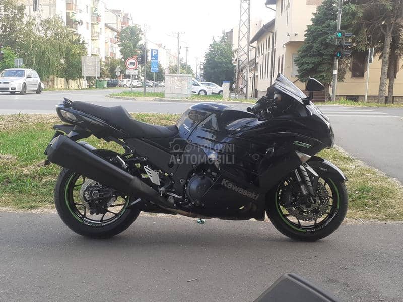Kawasaki zzr 1400