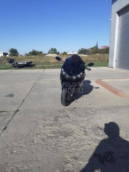 Kawasaki zzr 1400