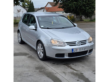 Volkswagen Golf 5 1.9//105 k s