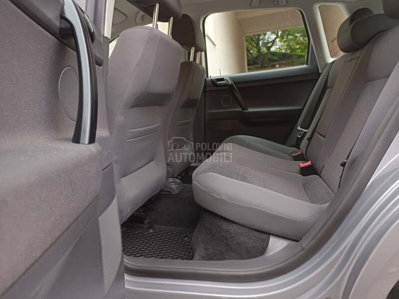 Volkswagen Polo 1.2b Iz Švajcarske