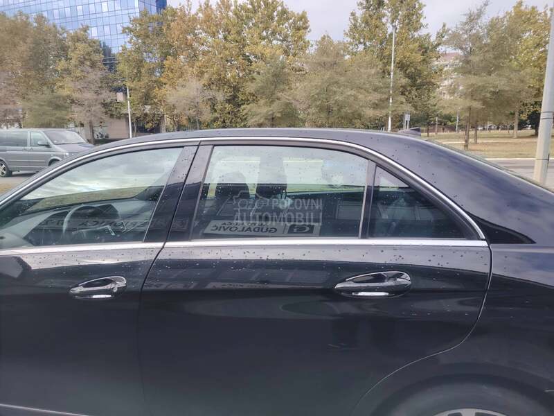 Mercedes Benz E 200 