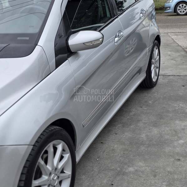 Mercedes Benz B 180 2.0//109 k s