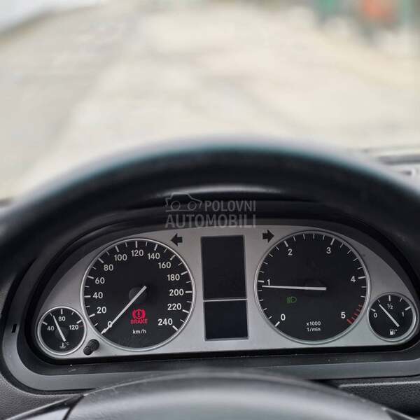 Mercedes Benz B 180 2.0//109 k s