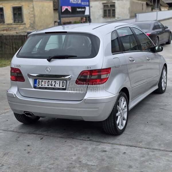 Mercedes Benz B 180 2.0//109 k s