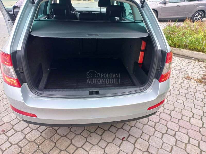 Škoda Octavia 1.6TDI XENON/DIODA