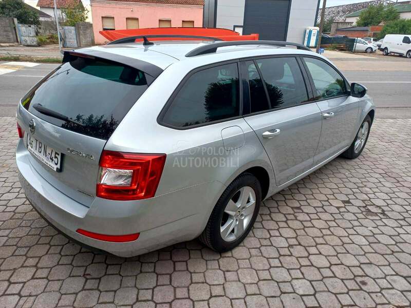 Škoda Octavia 1.6TDI XENON/DIODA