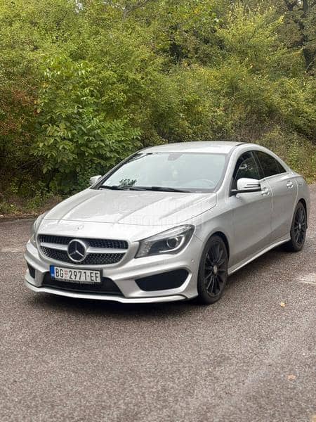 Mercedes Benz CLA 200 