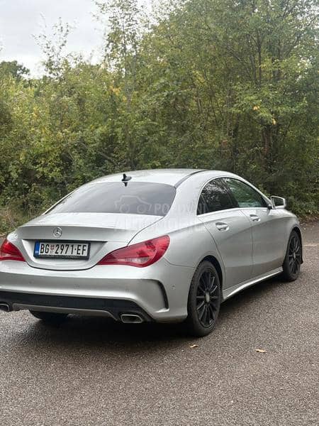 Mercedes Benz CLA 200 