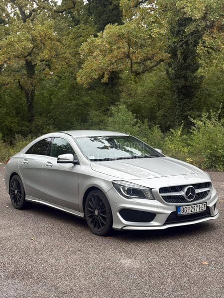 Mercedes Benz CLA 200 