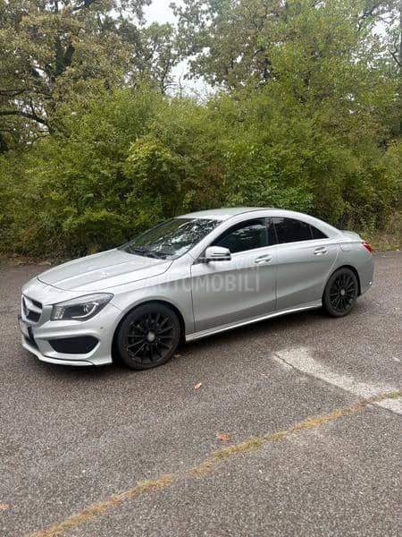 Mercedes Benz CLA 200 