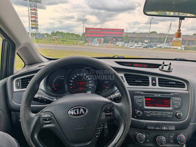 Kia pro_cee`d 