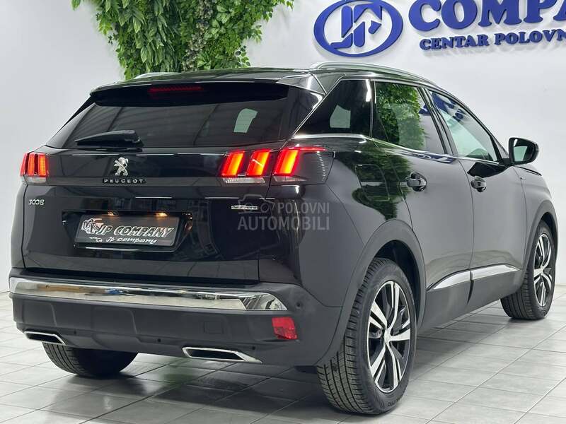 Peugeot 3008 1.2i GT LINE AUT