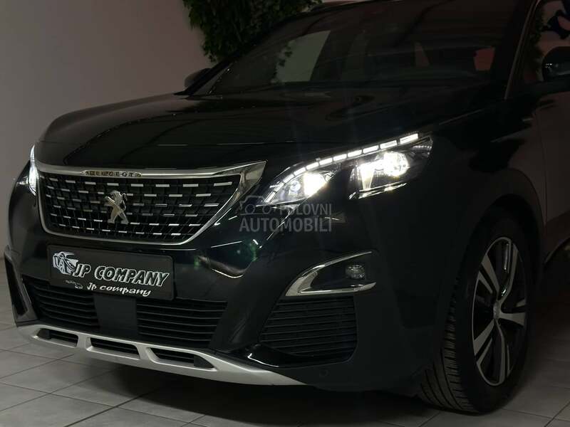 Peugeot 3008 1.2i GT LINE AUT