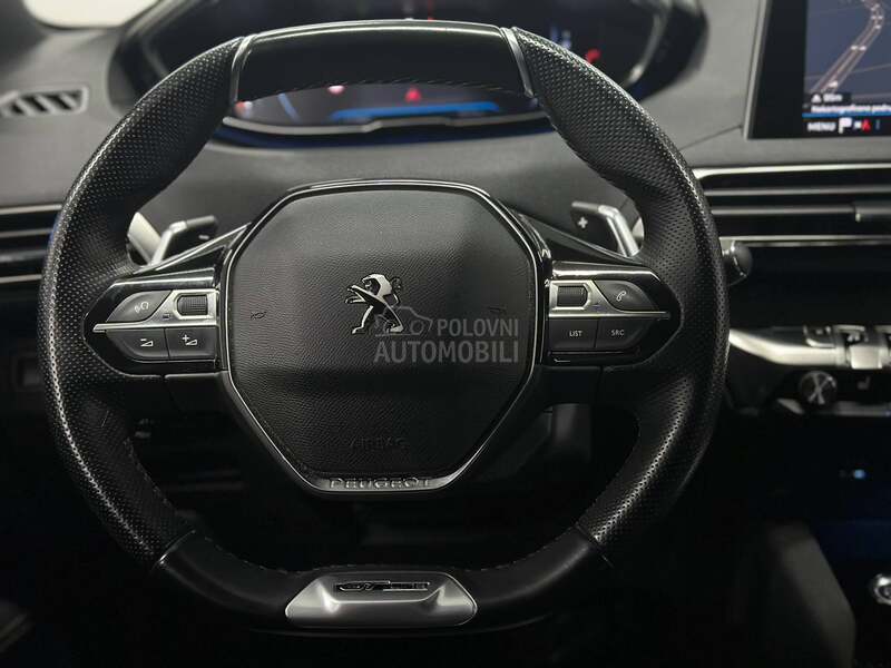 Peugeot 3008 1.2i GT LINE AUT