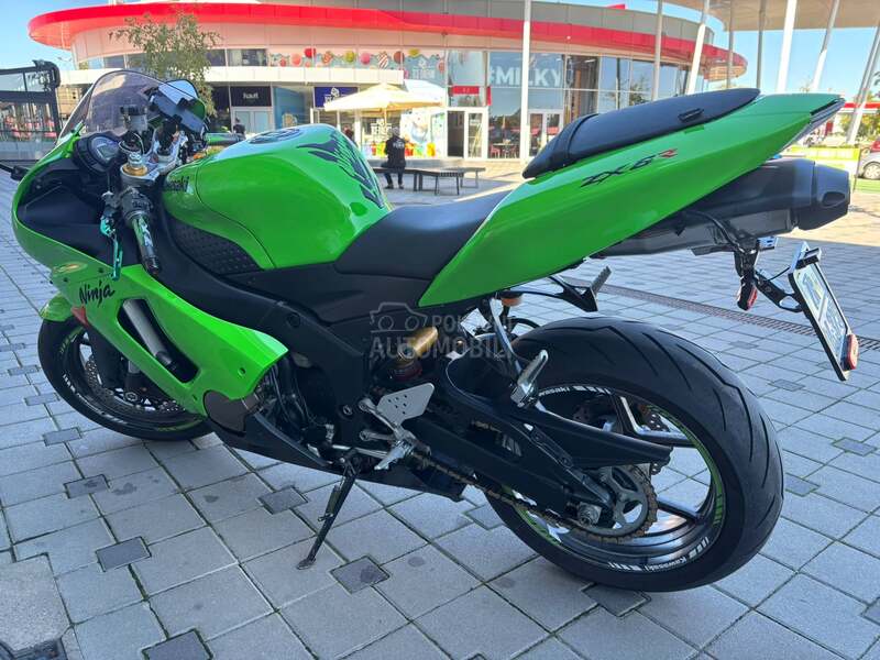 Kawasaki ninja zx6r