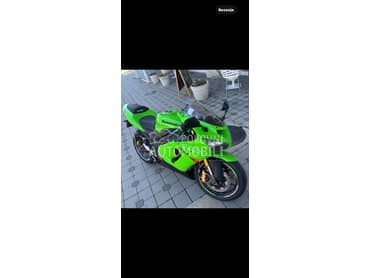 Kawasaki ninja zx6r