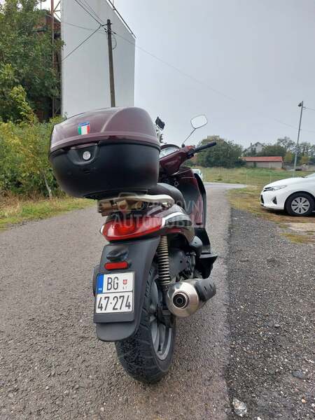 Piaggio Beverly