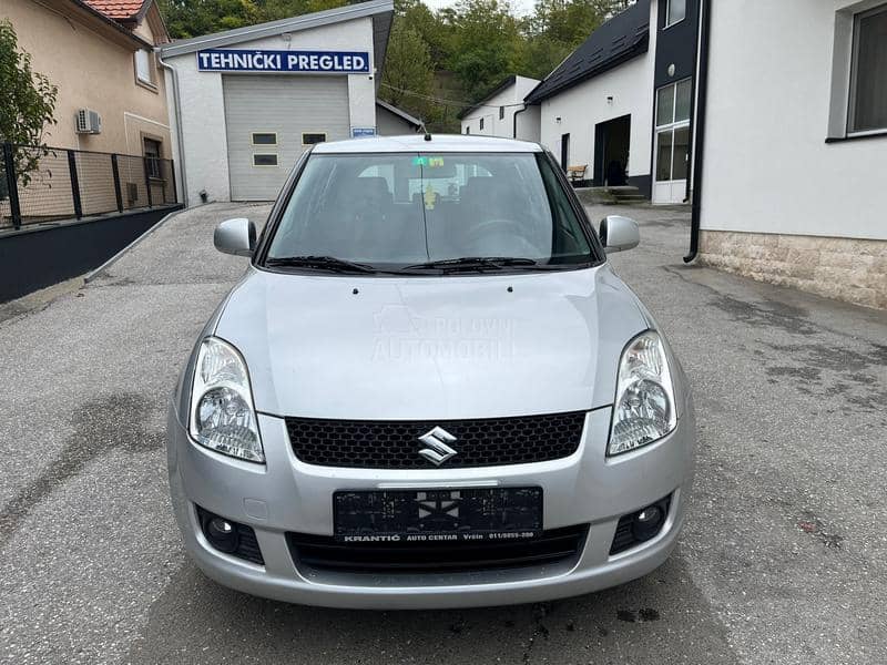 Suzuki Swift 1.3 nav. CH