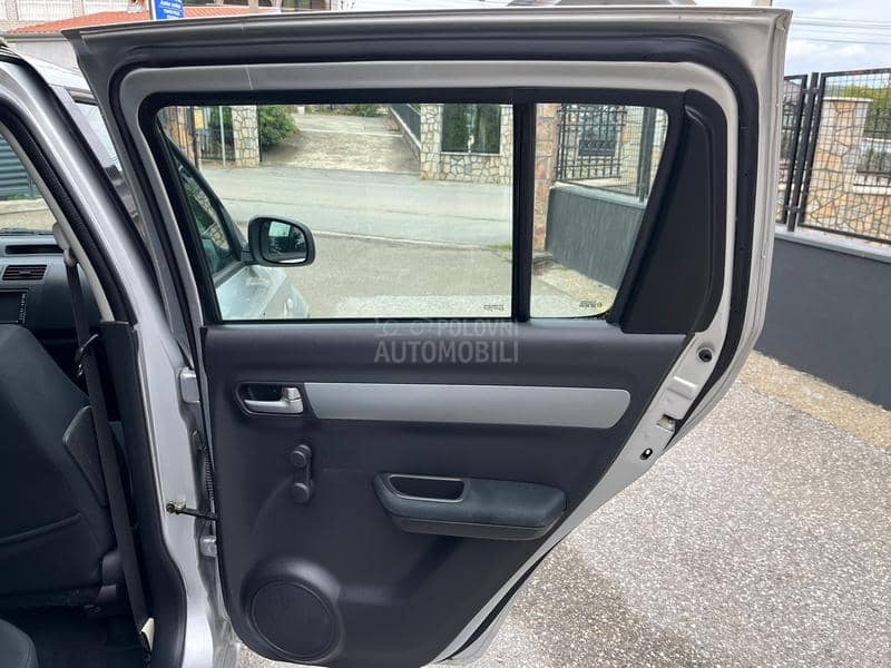 Suzuki Swift 1.3 nav. CH