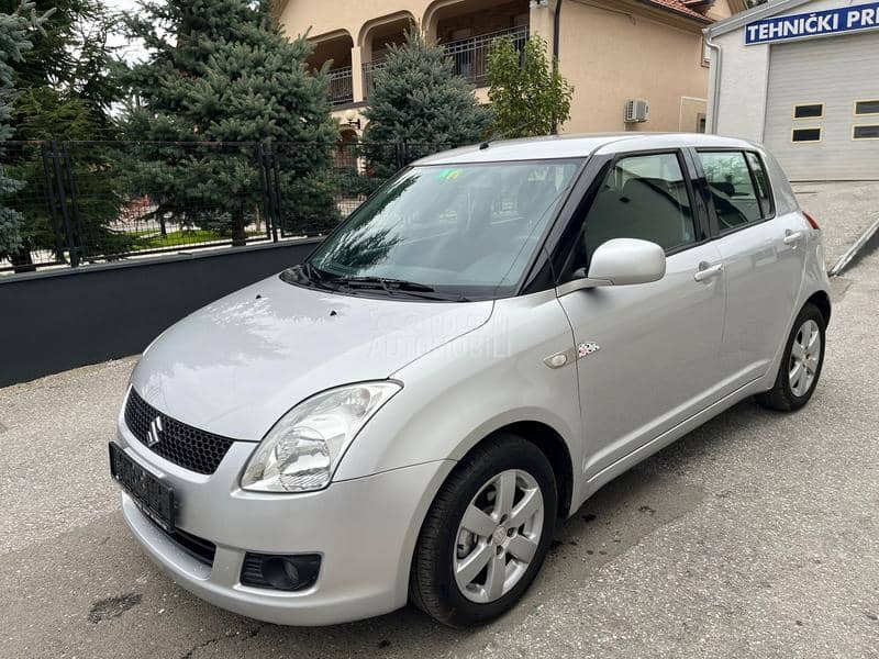 Suzuki Swift 1.3 nav. CH