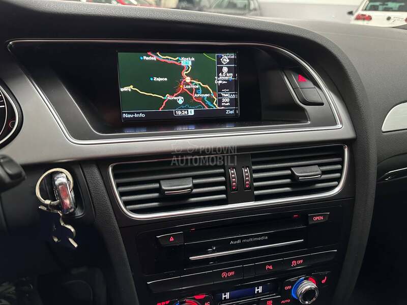 Audi A4 2.0 TDI SLINE