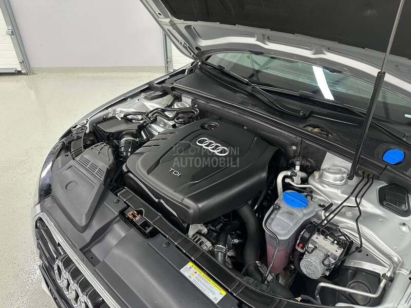 Audi A4 2.0 TDI SLINE