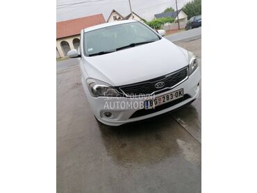 Kia cee`d 