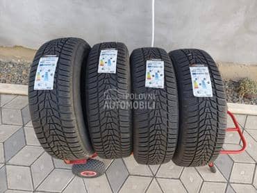 Hankook 215/65 R17 Zimska