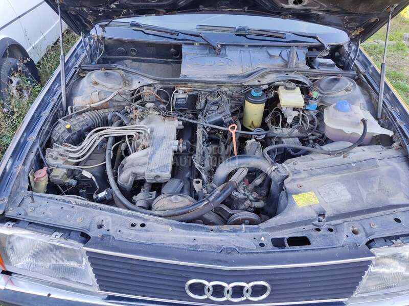 Audi 100 2.3E