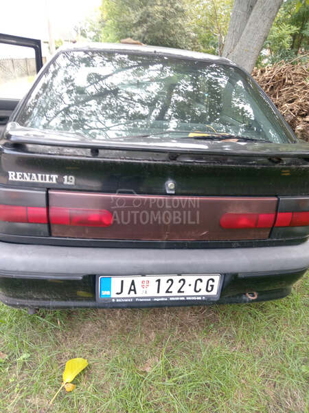 Renault R 19 