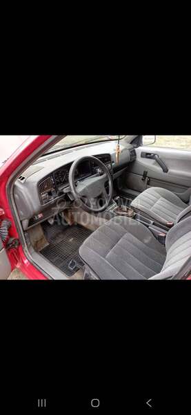 Volkswagen Passat B3 2.0-16v