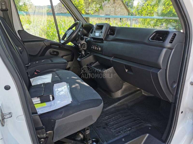 Renault Master 2.3