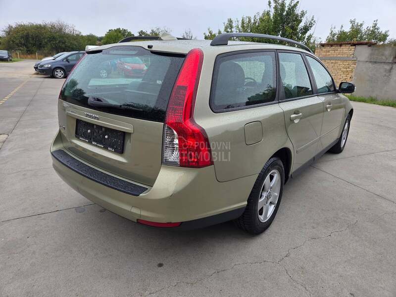 Volvo V50 1.6D FABRIKA
