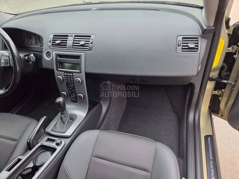 Volvo V50 1.6D FABRIKA