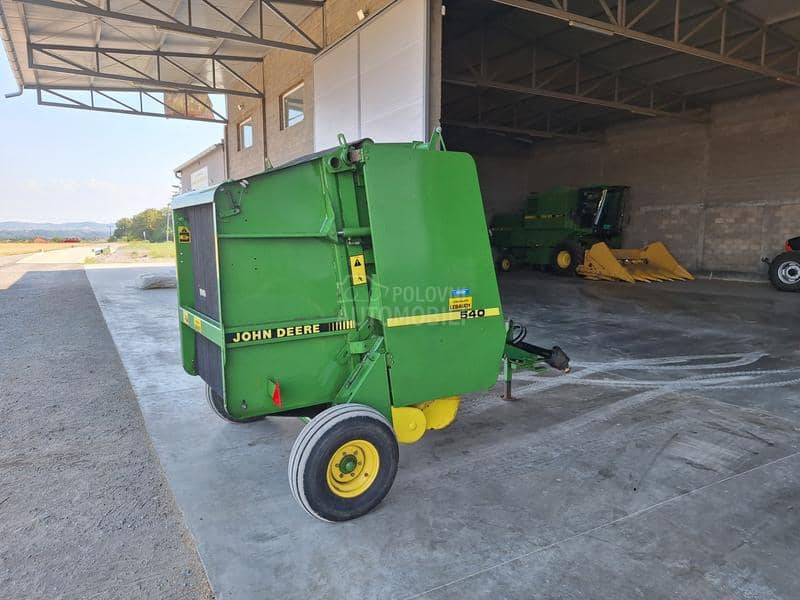 John Deere 540 i 545 Varijabilna