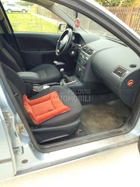 Ford Mondeo 2.0 tddi