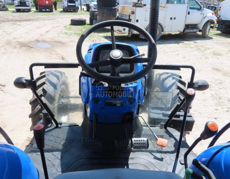 New Holland TD5040