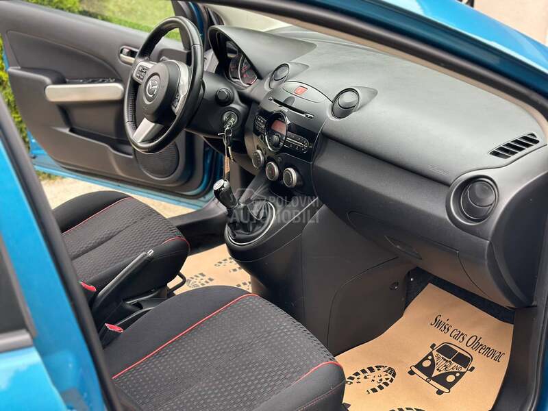 Mazda 2 1.5  GTA SPORT CH