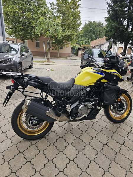 Suzuki V strom 650 XT A2