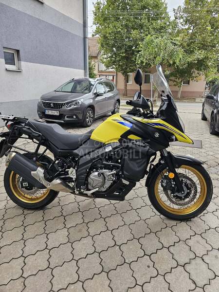 Suzuki V strom 650 XT A2