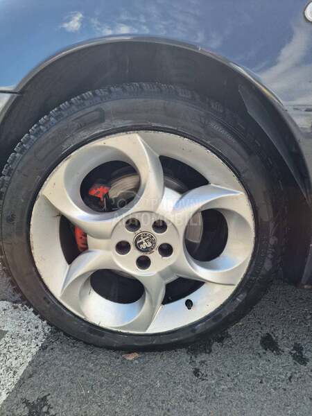 Alfa Romeo 147 1.9 jtd 16v