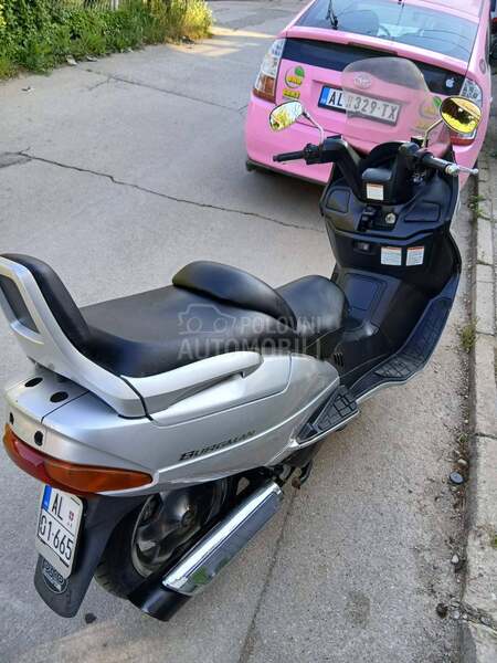 Suzuki Burgman 250